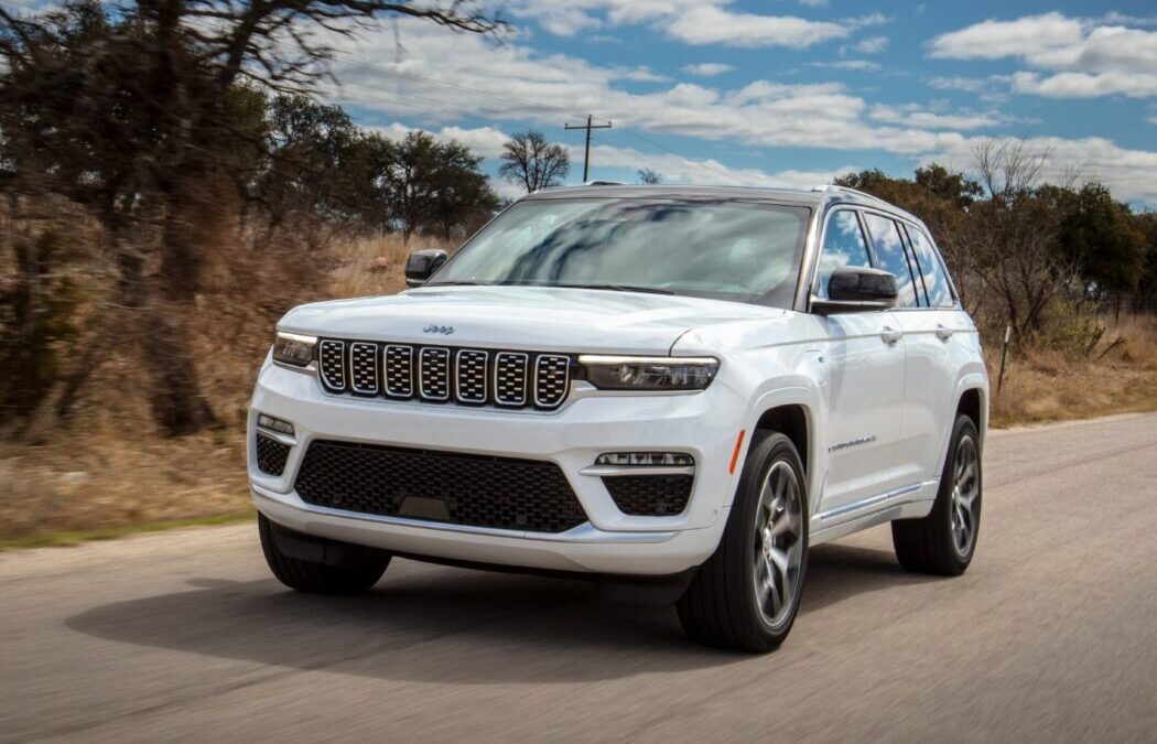 2022 Grand Cherokee 4xe Review Electrifying Jeeps Luxury Suv