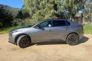 2026 Toyota BZ XLE Plus