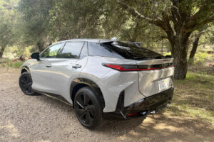 2026 Lexus RZ 550e F-Sport